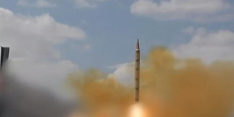 إسرائيل تتوعد الحوثيين بعد ثالث هجوم صاروخي في 24 ساعة