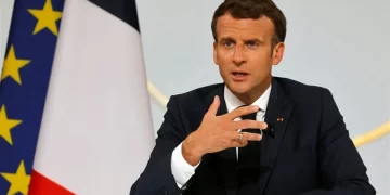 ماكرون يندد بأكبر هجوم من روسيا على أوكرانيا