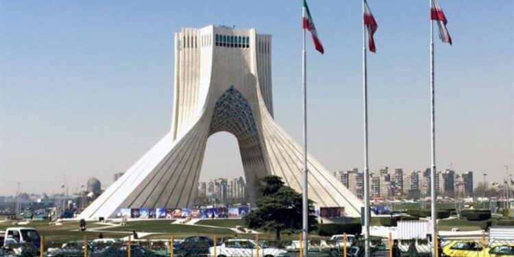 ايران.. انفجار غاز قوي غرب طهران يوقع 14 إصابة ويدمر 7 مبان سكنية