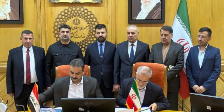 اتفاق (عراقي – إيراني) على تعزيز الأمن والتعاون التجاري في المنافذ الحدودية