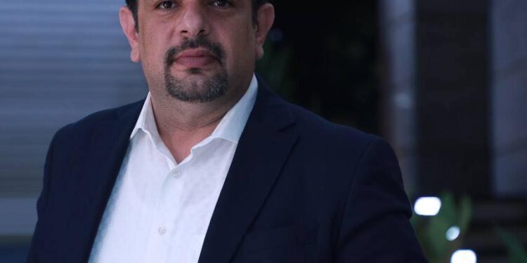 من باريس إلى بغداد.. حين يصبح الجمال هوية والمدينة رسالة