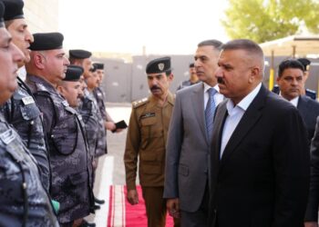 وزير الداخلية يصل البصرة