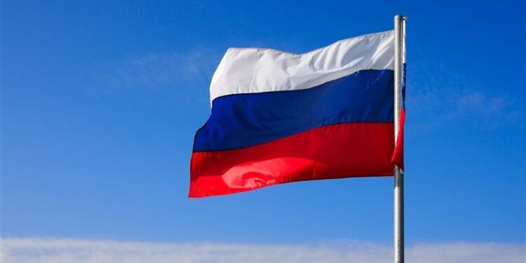 روسيا تتهم بريطانيا بسرقة أصولها المجمدة لشراء أسلحة لأوكرانيا