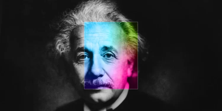 كيف غيّر فهم أينشتاين للضوء مسار التكنولوجيا إلى الأبد؟