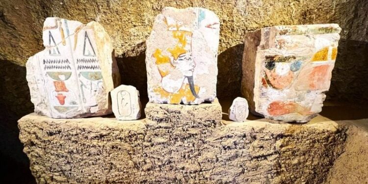 حكم أمريكي بالسجن على طبيب مصري,, بعد تهريب 600 قطعة أثرية