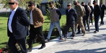 قرغيزستان.. اعتقال 24 مسئولا خلال اجتماع أمني رفيع المستوى
