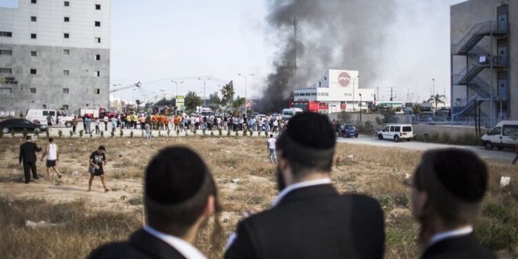 الحوثيون يعلنون اســــتهداف هيئة أركان الاحتلال ومطار اللد وميناء أسدود بالمسيّرات