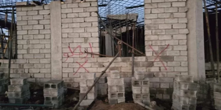 حرق مسجد قيد الإنشاء في ديالى