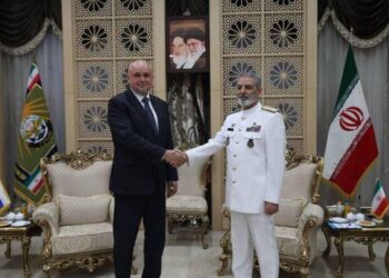 إيران وروسيا تؤكدان تعزيز التعاون رغم العقوبات