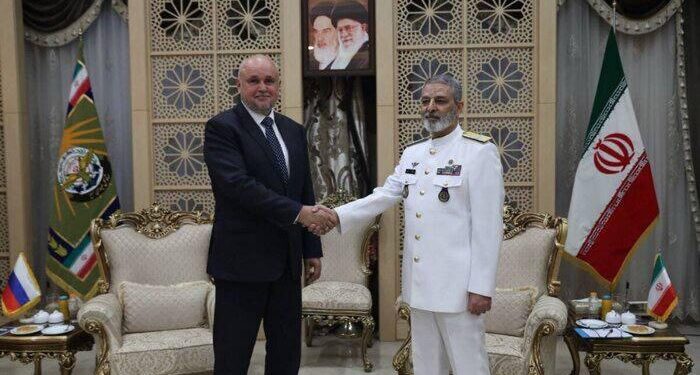 إيران وروسيا تؤكدان تعزيز التعاون رغم العقوبات