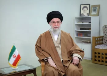 خامنئي يجيز تخصيص جزء من الخمس لـــدعم الشعب المظلوم في غزة