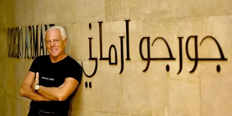 جورجيو أرماني,,, طفل الحرب الذي غيّر الموضة من ميلانو إلى دبي