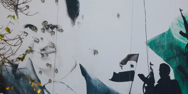 مذكرة توقيف فرنسية بحق 7 مسؤولين سوريين كبار بمقتل صحافيين