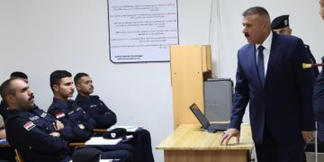 وزير الداخلية.. الجهد الاستخباري عامل حاسم في دحر الإرهاب ومواكبة التطور التقني ضرورة ملحّة
