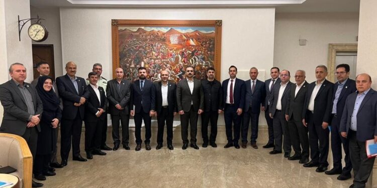 العراق وايران يتفقان على 13 فقرة للارتقاء بواقع عمل المنافذ الحدودية