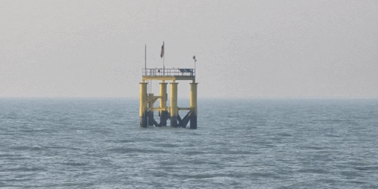 الموانئ تعلن تنجز نصب منصتين بحريتين في ميناء الفاو الكبير