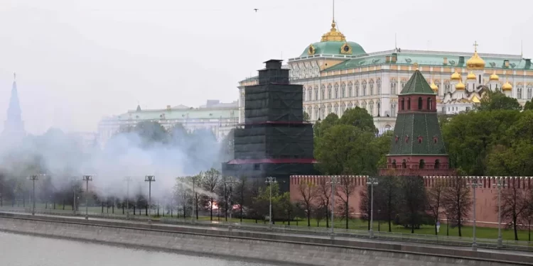 روسيا تشترط “موقفاً مماثلاً” من واشنطن قبل تمديد معاهدة “نيو ستارت” النووية