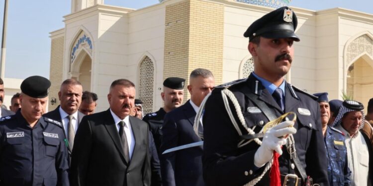 وزير الداخلية.. نخوض حرباً مفتــــوحة ضد (الإرهاب والمخدرات والنزاعات العشائرية)