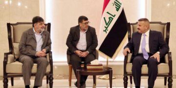 وزير الداخلية يستقبل قائد الشرطة الإيرانية