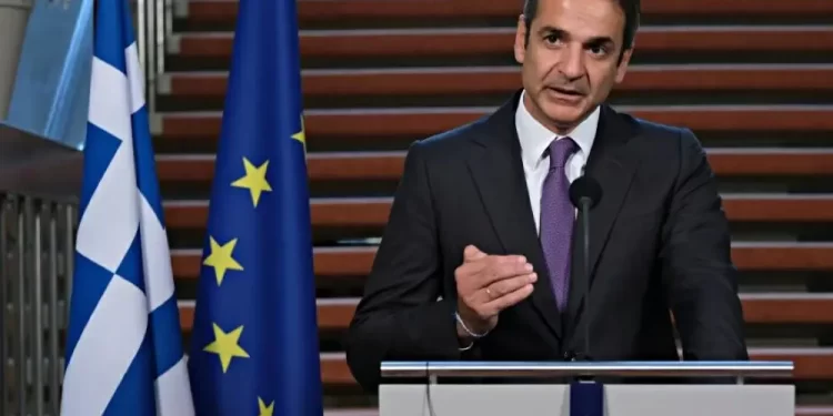 اليونان.. رئيس الوزراء يعلن عن إعفاءات ضريبية وسط أزمة غلاء المعيشة