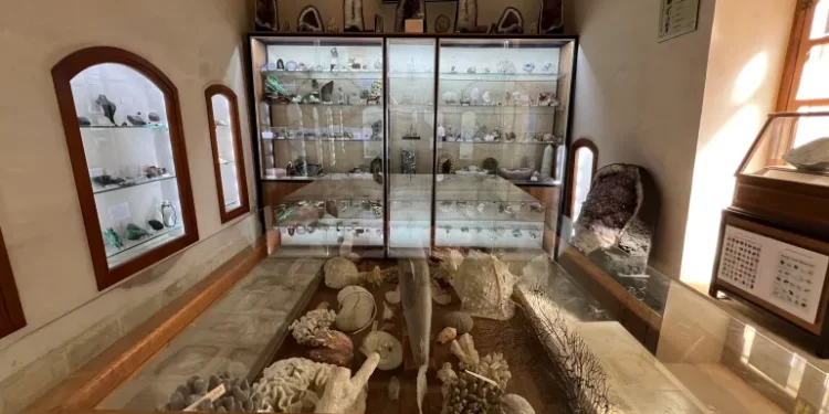 قصص جيولوجية فريدة لأحجار متحف أربيل