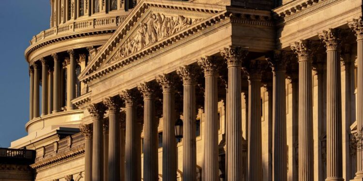 مجلس لشيوخ الأميركي يفشــــل في إنهاء الإغلاق