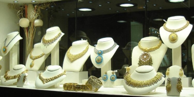 طلاء الفضة بالذهب لمواجهة “غــــلاء المهور”