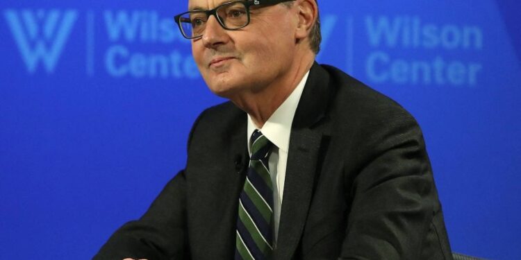 ترامب يربك الحلفاء بشأن العقوبات على روسيا