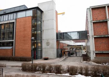 النرويج.. السجن 3 سنوات و7 أشهر لحارس أمن أدين بالتجسس لصالح روسيا وإيران