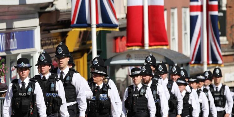 بريطانيا.. اعتقال 3 للاشتباه بتورطهم في عمليات تجسس مرتبطة بروسيا