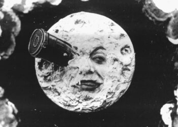 كيف سبقت السينما العلم وألهمت المخترعين؟