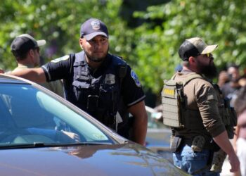 جورجيا.. اعتقال 3 صينيين حاولوا شراء كيلوغرامين من اليورانيوم