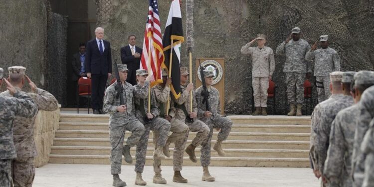 بغداد وواشنطن على أعتاب اتفاق جديد يعيد رسم ملامح العلاقة العسكرية