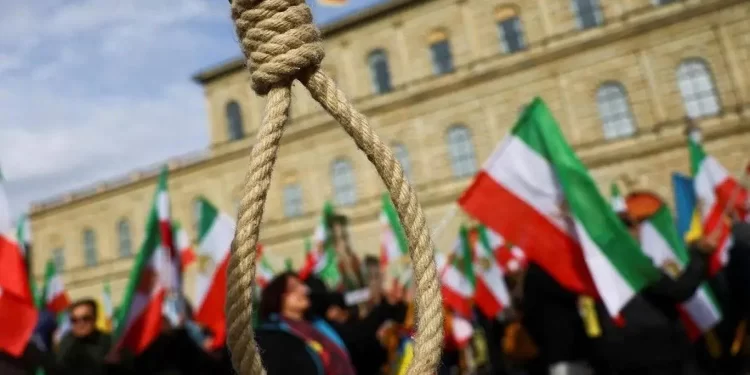 إيران تعدم 6 اشخاص متهمين بالتعامل مع إسرائيل