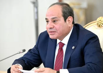مصر.. السيسي يعقد اجتماعاً مع قادة القوات المسلحة
