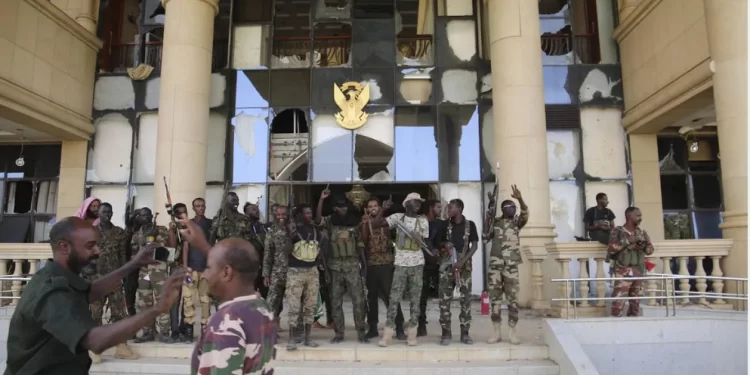 السودان يتهم الاتحاد الأوروبي بانتهاج “معايير مزدوجة” حيال الحرب