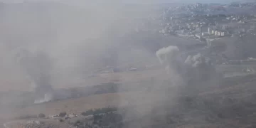 اسرائيل تستهدف بلدة حاروف جنوب لبنان