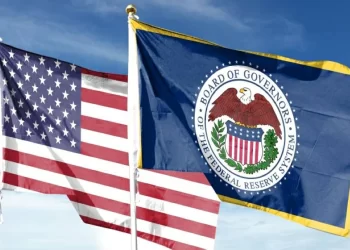 الفيدرالي والمصارف الأميركية.. عالمان متوازيان لا يلتقيان