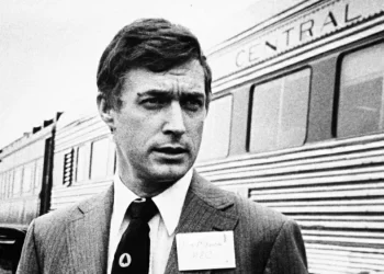 الإغلاق الحكومي يكشـــف ممول رواتب الجيش الأميركي