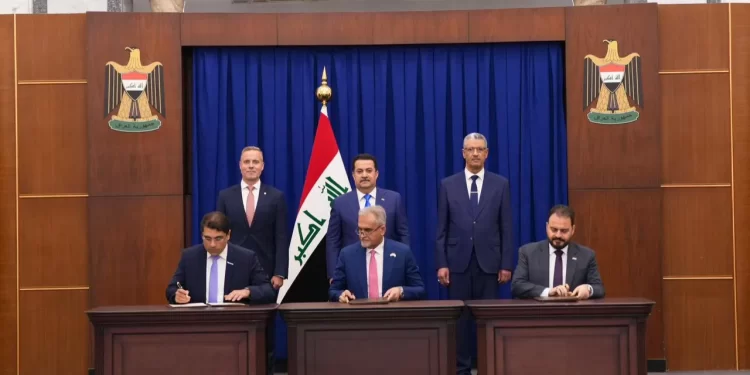 وزارة النفط توقع اتفاقية مبادئ مع “اكسون موبيل” الأميركية