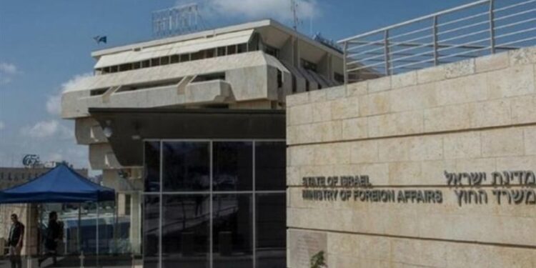 تحذيـــر أمني.. دبلوماسيون إسرائيليون أُضيفوا إلى مجموعات واتساب تُدار من إيران