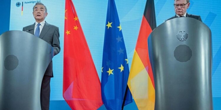دعوات ألمانية لتعزيز استقلال الاقتصاد عن الصين
