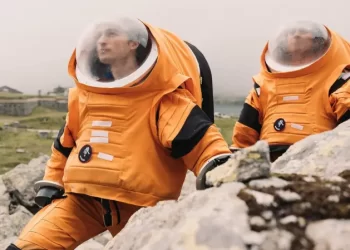 الحياة داخل مدرسة رواد الفضاء المخفية داخل جبل في سويسرا