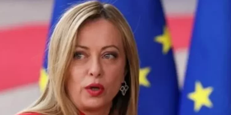 حزب رئيسة وزراء إيطاليا يقدم مشروع قانون لحظر النقاب