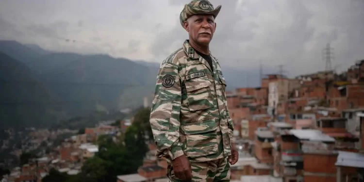 “جيش الأب” في فنزويلا يتوعد ترامب بـ “فيتنام أخرى