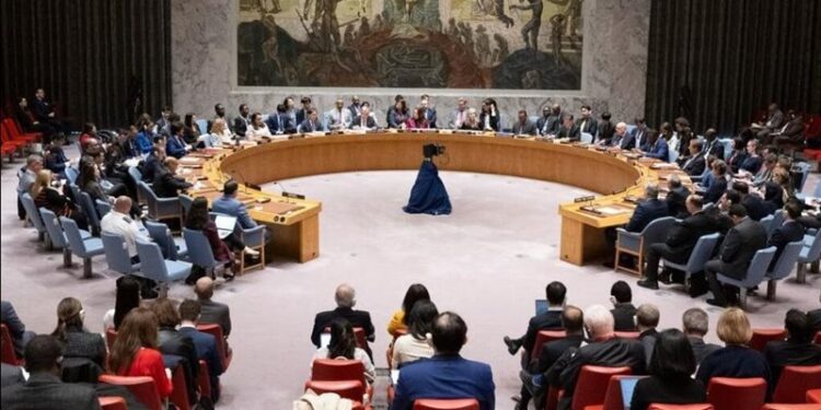 روسيا تتولى الرئاسة الشهرية لمجلس الأمن الدولي
