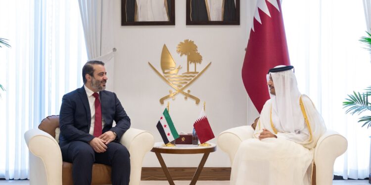 لقاء بين وزير خارجية قطر ونظيره السوري