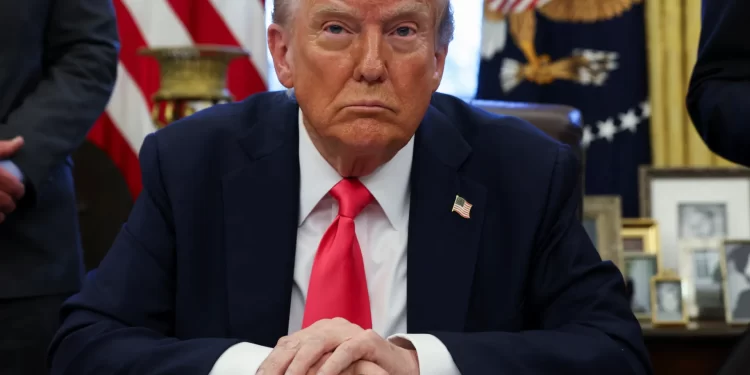 ترامب.. سنقضي على حماس بشكل كامل إن تمسكت بالسلطة