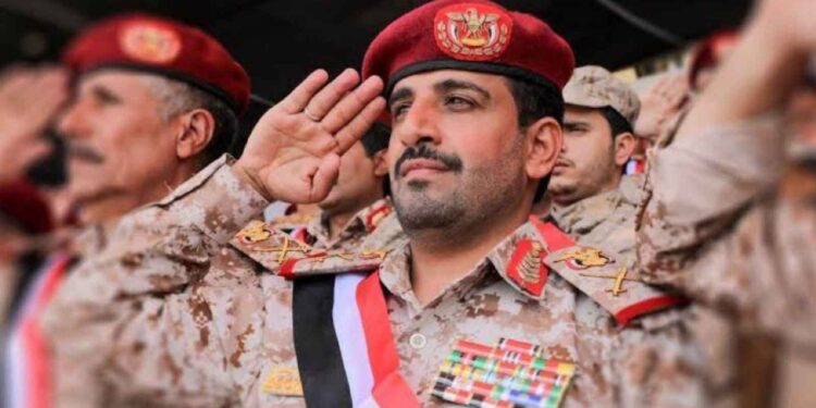 الحوثيون يعلنون مقتل رئيس هيئة الأركان