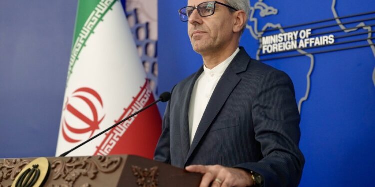 ايران.. خطر العدوان الأمريكي لا يزال قائماً